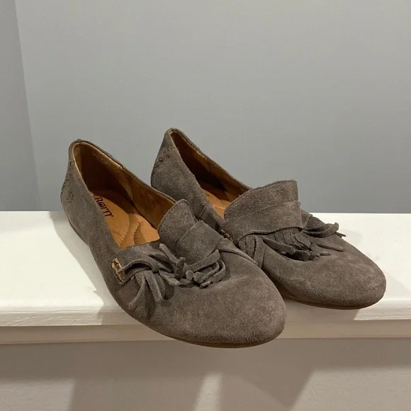 Born leather loafers with fringe beautiful gray EUC women's 9 - Picture 1 of 10